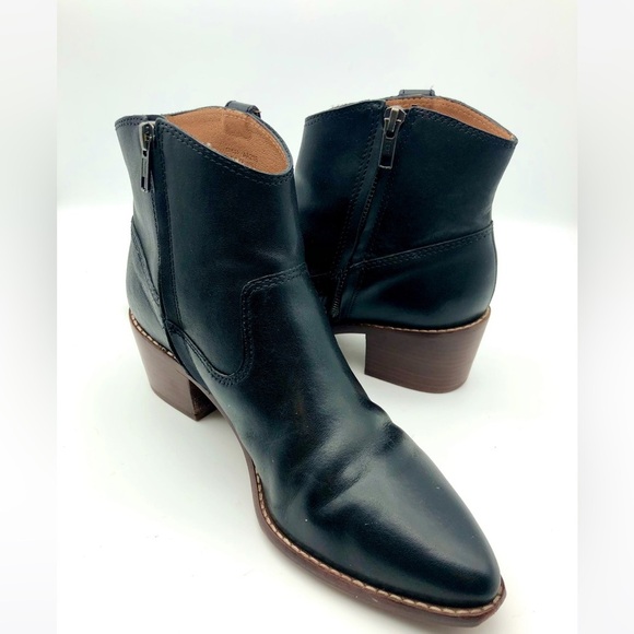 Madewell The Hailie Boot Leather In Black - Picture 14 of 16